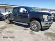 2017 Ford F-250 XL с VIN 1FT7W2B65HED24537, выставлен на аукционе Copart как лот 82303915 с пробегом 160 466 миль миль и Списание • Salvage title. История ставок и продаж доступна на DreamBid. Изображение 4.