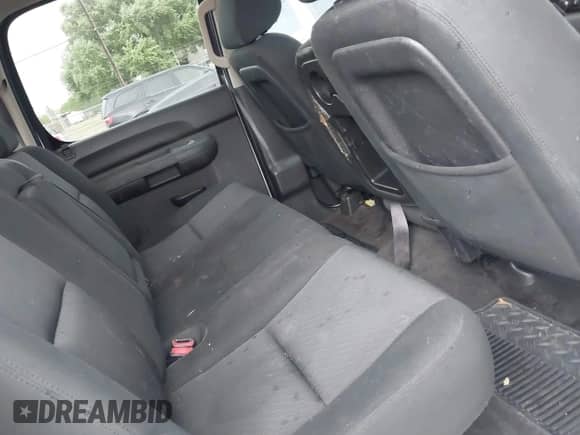 2012 Chevrolet Silverado 1500 LS z VIN 3GCPCREAXCG128550, wystawiony jako IAAI lot #41903814 z przebiegiem 248 558 mil mil oraz . Historia ofert i sprzedaży dostępna na DreamBid. Obrazek 8.