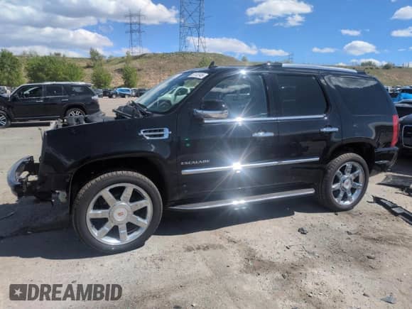 2014 Cadillac Escalade Luxury z VIN 1GYS4BEF4ER127952, wystawiony jako Copart lot #57173745 z przebiegiem 80 411 mil mil oraz Szkoda całkowita • Salvage title. Historia ofert i sprzedaży dostępna na DreamBid. Obrazek 1.