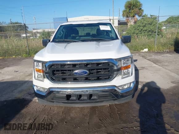 2021 Ford F-150 XL с VIN 1FTEW1CP9MFA21953, выставлен на аукционе IAAI как лот 43394807 с пробегом 17 132 миль миль и . История ставок и продаж доступна на DreamBid. Изображение 12.