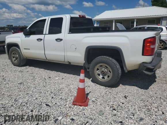 2018 GMC Sierra 1500 z VIN 1GTR1LEC9JZ290471, wystawiony jako Copart lot #62568305 z przebiegiem 242 739 mil mil oraz Czysty tytuł • Clean title. Historia ofert i sprzedaży dostępna na DreamBid. Obrazek 2.
