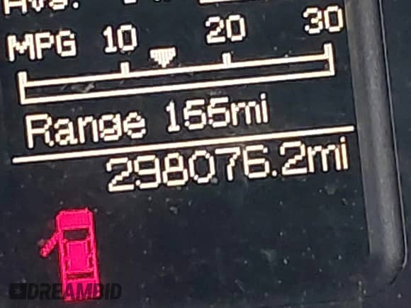 2013 Ram 1500 Tradesman z VIN 1C6RR6FP0DS509897, wystawiony jako IAAI lot #42531385 z przebiegiem 298 076 mil mil oraz . Historia ofert i sprzedaży dostępna na DreamBid. Obrazek 15.