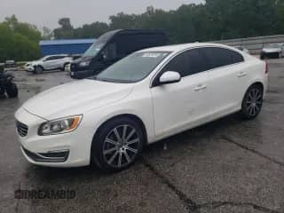 2017 Volvo S60 Inscription с VIN LYV402HK6HB134979, выставлен на аукционе Copart как лот 60678015 с пробегом 127 688 миль миль и Списание • Salvage title. История ставок и продаж доступна на DreamBid. Изображение 1.
