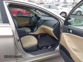 2011 Hyundai Sonata GLS с VIN 5NPEB4AC6BH110024, выставлен на аукционе IAAI как лот 42003487 с пробегом Не указан миль и . История ставок и продаж доступна на DreamBid. Изображение 5.