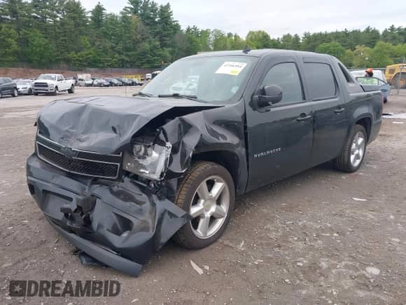 2011 Chevrolet Avalanche LT с VIN 3GNTKFE33BG408141, выставлен на аукционе IAAI как лот 42306984 с пробегом 158 667 миль миль и . История ставок и продаж доступна на DreamBid. Изображение 2.