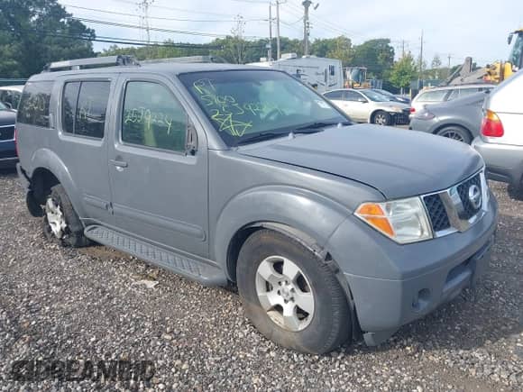 2005 Nissan Pathfinder LE with VIN 5N1AR18U55C723027, listed as a IAAI auction lot 43238793 with Not provided miles and . Bid and sale history available at DreamBid. Image 1.