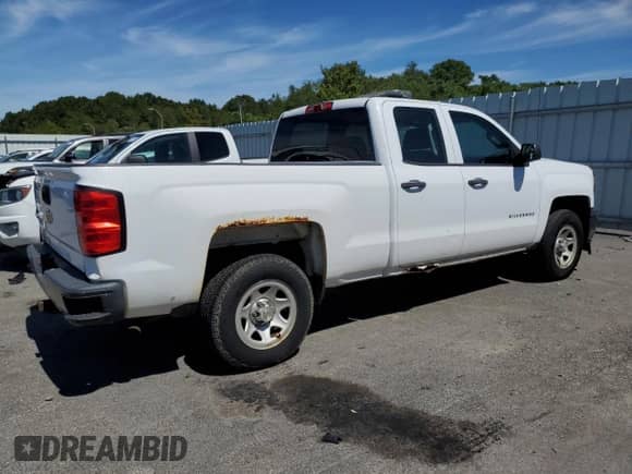 2014 Chevrolet Silverado 1500 Work Truck with VIN 1GCRCPEH5EZ352452, listed as a Copart auction lot 68838855 with 176,903 mi miles and Clean title. Bid and sale history available at DreamBid. Image 3.