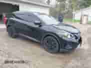 2018 Nissan Murano SL z VIN 5N1AZ2MHXJN115016, wystawiony jako IAAI lot #42082562 z przebiegiem 135 899 mil mil oraz . Historia ofert i sprzedaży dostępna na DreamBid. Obrazek 1.