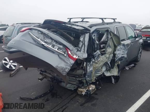 2021 Chevrolet Traverse LT с VIN 1GNERHKW5MJ176948, выставлен на аукционе IAAI как лот 42963646 с пробегом 63 730 миль миль и . История ставок и продаж доступна на DreamBid. Изображение 6.