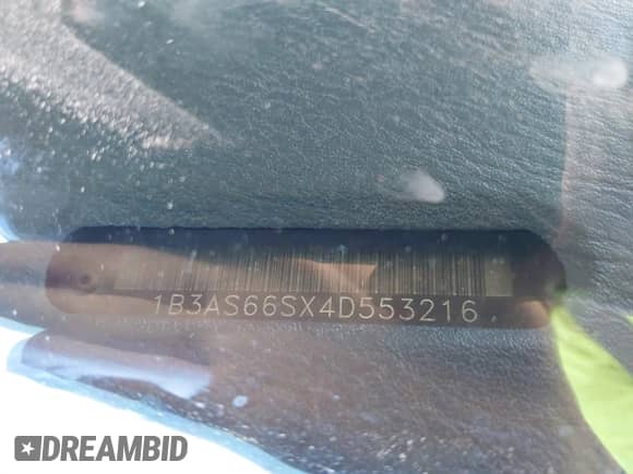 2004 Dodge Neon SRT-4 z VIN 1B3AS66SX4D553216, wystawiony jako IAAI lot #42831039 z przebiegiem 195 508 mil mil oraz . Historia ofert i sprzedaży dostępna na DreamBid. Obrazek 9.