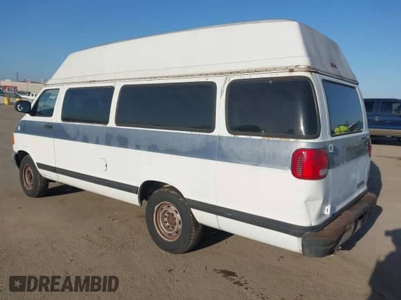 2001 Dodge Passenger with VIN 2B5WB35Z71K534523, listed as a IAAI auction lot 42280946 with 146,804 mi miles and . Bid and sale history available at DreamBid. Image 3.