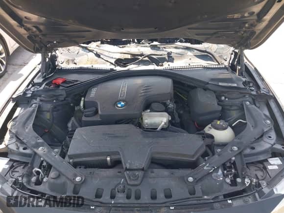 2015 BMW 4 Series 428i с VIN WBA3V5C54FP751974, выставлен на аукционе IAAI как лот 43151571 с пробегом Не указан миль и . История ставок и продаж доступна на DreamBid. Изображение 10.