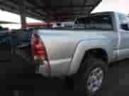 2006 Toyota Tacoma PreRunner с VIN 5TETU62N76Z145476, выставлен на аукционе IAAI как лот 43413034 с пробегом 220 496 миль миль и . История ставок и продаж доступна на DreamBid. Изображение 6.