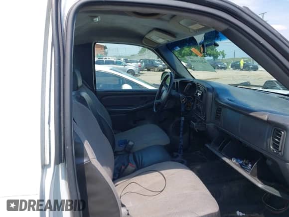 2001 Chevrolet Silverado 1500 с VIN 1GCEC14W21Z100910, выставлен на аукционе IAAI как лот 42603308 с пробегом 168 739 миль миль и . История ставок и продаж доступна на DreamBid. Изображение 5.