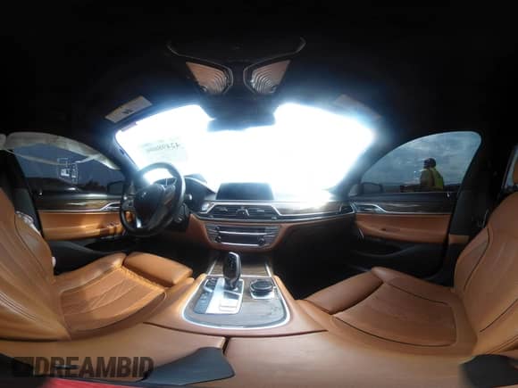 2017 BMW 7 Series ALPINA B7 xDrive с VIN WBA7F2C34HG423064, выставлен на аукционе IAAI как лот 42498606 с пробегом 82 260 миль миль и . История ставок и продаж доступна на DreamBid. Изображение 18.