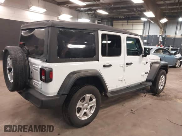2023 Jeep Wrangler Sport S с VIN 1C4HJXDN4PW545253, выставлен на аукционе IAAI как лот 41998334 с пробегом 37 323 миль миль и . История ставок и продаж доступна на DreamBid. Изображение 4.