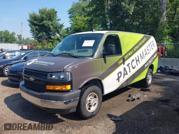 2023 Chevrolet Express Cargo with VIN 1GCWGAFP9P1258134, listed as a IAAI auction lot 42645732 with 5,693 mi miles and . Bid and sale history available at DreamBid. Image 14.