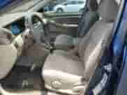 2004 Toyota Corolla CE z VIN 1NXBR32E04Z268677, wystawiony jako Copart lot #69282035 z przebiegiem 94 770 mil mil oraz Szkoda całkowita • Salvage title. Historia ofert i sprzedaży dostępna na DreamBid. Obrazek 7.