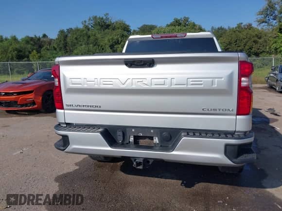 2022 Chevrolet Silverado 1500 Custom с VIN 3GCPABEK1NG516646, выставлен на аукционе IAAI как лот 43260473 с пробегом 86 841 миль миль и . История ставок и продаж доступна на DreamBid. Изображение 16.