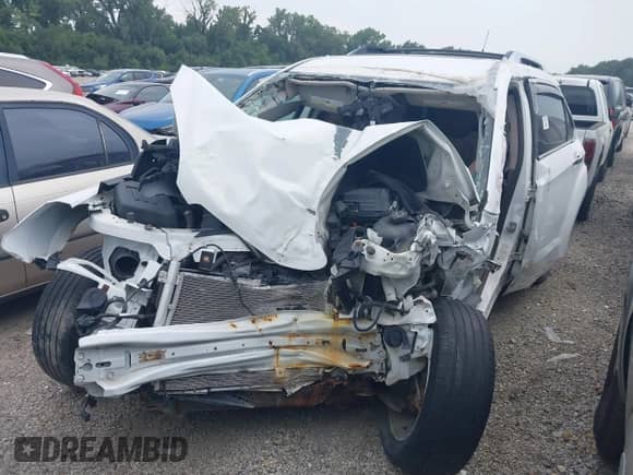 2013 Chevrolet Equinox LTZ с VIN 1GNFLGEK2DZ109881, выставлен на аукционе IAAI как лот 39456983 с пробегом Не указан миль и . История ставок и продаж доступна на DreamBid. Изображение 6.