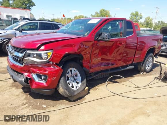 2018 Chevrolet Colorado 4WD LT с VIN 1GCHTCEA1J1294291, выставлен на аукционе IAAI как лот 43088326 с пробегом 63 560 миль миль и . История ставок и продаж доступна на DreamBid. Изображение 19.