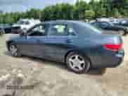 2005 Honda Accord with VIN JHMCN36565C017618, listed as a Copart auction lot 64677975 with 181,086 mi miles and Clean title. Bid and sale history available at DreamBid. Image 2.