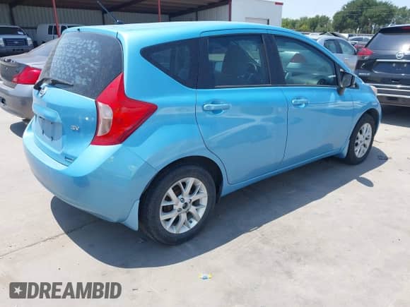 2015 Nissan Note S z VIN 3N1CE2CP7FL432666, wystawiony jako IAAI lot #42998303 z przebiegiem 94 075 mil mil oraz . Historia ofert i sprzedaży dostępna na DreamBid. Obrazek 4.