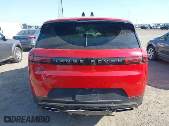 2024 Land Rover Range Rover Sport SE с VIN SAL1P9EU6RA418160, выставлен на аукционе IAAI как лот 42022750 с пробегом Не указан миль и . История ставок и продаж доступна на DreamBid. Изображение 16.