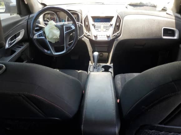 2011 Chevrolet Equinox 1LT with VIN 2CNFLEE58B6401093, listed as a Copart auction lot 68335695 with 137,876 mi miles and Salvage title. Bid and sale history available at DreamBid. Image 8.