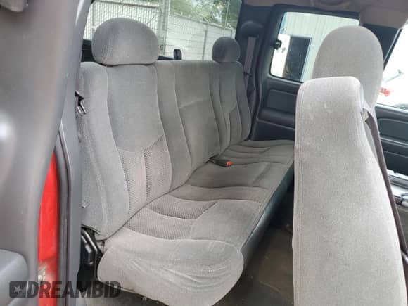 2004 Chevrolet Silverado 1500 Z71 z VIN 1GCEK19V54E100334, wystawiony jako Copart lot #56367365 z przebiegiem 145 600 mil mil oraz Szkoda całkowita • Salvage title. Historia ofert i sprzedaży dostępna na DreamBid. Obrazek 10.