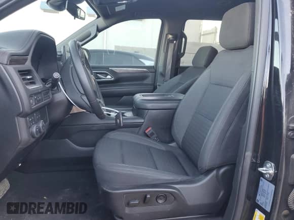 2023 Chevrolet Tahoe LS с VIN 1GNSKMKD4PR184687, выставлен на аукционе Copart как лот 52014155 с пробегом 27 363 миль миль и Списание • Salvage title. История ставок и продаж доступна на DreamBid. Изображение 7.