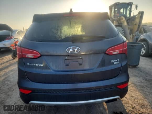 2015 Hyundai Santa Fe z VIN 5XYZUDLB0FG265181, wystawiony jako Copart lot #81792065 z przebiegiem 118 238 mil mil oraz Czysty tytuł • Clean title. Historia ofert i sprzedaży dostępna na DreamBid. Obrazek 6.