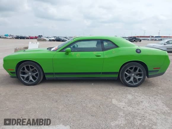 2017 Dodge Challenger SXT Plus с VIN 2C3CDZAG0HH580539, выставлен на аукционе IAAI как лот 43110841 с пробегом 100 724 миль миль и . История ставок и продаж доступна на DreamBid. Изображение 14.