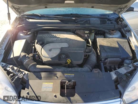 2006 Chevrolet Malibu Maxx SS z VIN 1G1ZW63166F145197, wystawiony jako Copart lot #45754115 z przebiegiem 369 198 mil mil oraz Szkoda całkowita • Salvage title. Historia ofert i sprzedaży dostępna na DreamBid. Obrazek 13.