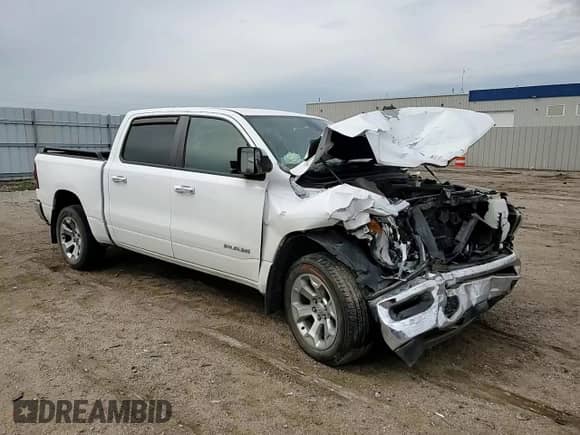 2019 Ram 1500 Big Horn z VIN 1C6SRFFT5KN570303, wystawiony jako Copart lot #81058025 z przebiegiem 122 249 mil mil oraz Szkoda całkowita • Salvage title. Historia ofert i sprzedaży dostępna na DreamBid. Obrazek 14.