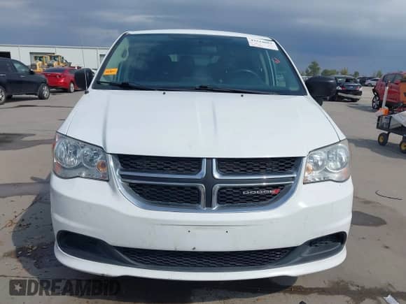 2017 Dodge Grand Caravan SE Plus z VIN 2C4RDGBG8HR655829, wystawiony jako IAAI lot #43534083 z przebiegiem 131 804 mil mil oraz . Historia ofert i sprzedaży dostępna na DreamBid. Obrazek 12.