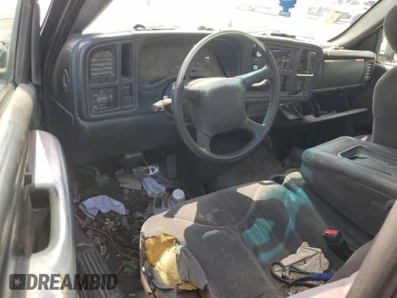 2002 GMC Sierra 1500 z VIN 1GTEC14W52Z285875, wystawiony jako Copart lot #53542255 z przebiegiem Nie podano mil oraz Szkoda całkowita • Salvage title. Historia ofert i sprzedaży dostępna na DreamBid. Obrazek 8.