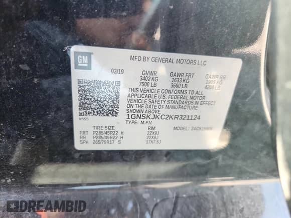 2019 Chevrolet Suburban Premier с VIN 1GNSKJKC2KR321124, выставлен на аукционе Copart как лот 81061875 с пробегом 90 068 миль миль и Списание • Salvage title. История ставок и продаж доступна на DreamBid. Изображение 12.