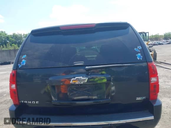 2010 Chevrolet Tahoe LTZ с VIN 1GNUKCE00AR191607, выставлен на аукционе IAAI как лот 42683932 с пробегом 247 584 миль миль и . История ставок и продаж доступна на DreamBid. Изображение 16.