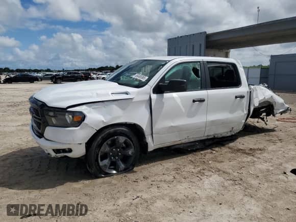 2024 Ram 1500 Tradesman с VIN 1C6RREGG0RN205662, выставлен на аукционе Copart как лот 85495365 с пробегом 21 795 миль миль и На запчасти • Non repairable. История ставок и продаж доступна на DreamBid. Изображение 1.
