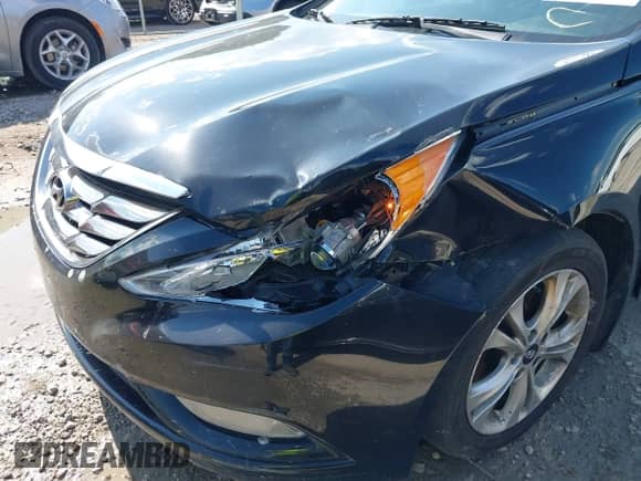 2012 Hyundai Sonata Limited с VIN 5NPEC4AC5CH357839, выставлен на аукционе IAAI как лот 42463034 с пробегом 200 000 миль миль и . История ставок и продаж доступна на DreamBid. Изображение 6.