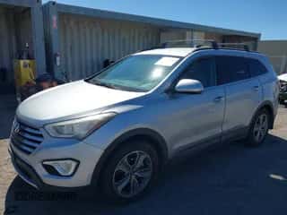 2016 Hyundai Santa Fe SE with VIN KM8SM4HF4GU154304, listed as a IAAI auction lot 43397984 with 239,833 mi miles and . Bid and sale history available at DreamBid. Image 2.