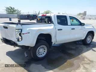 2024 Chevrolet Colorado 4WD Work Truck с VIN 1GCGTBEC3R1126526, выставлен на аукционе IAAI как лот 43053138 с пробегом 390 миль миль и . История ставок и продаж доступна на DreamBid. Изображение 4.