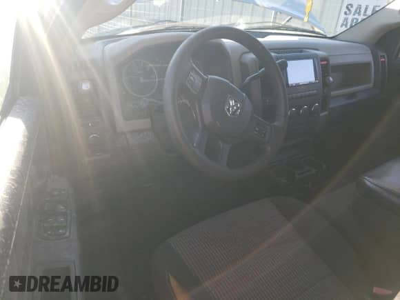 2012 Ram 1500 Tradesman z VIN 1C6RD6FP3CS111886, wystawiony jako Copart lot #43252055 z przebiegiem 140 853 mil mil oraz Szkoda całkowita • Salvage title. Historia ofert i sprzedaży dostępna na DreamBid. Obrazek 8.