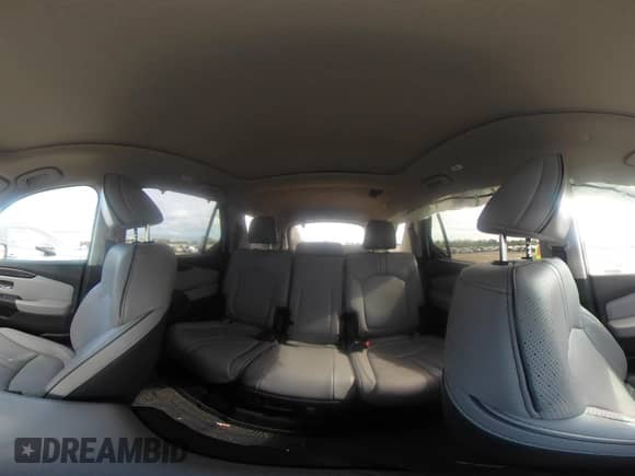 2024 Honda Pilot Elite with VIN 5FNYG1H82RB033854, listed as a IAAI auction lot 43380683 with 37,507 mi miles and . Bid and sale history available at DreamBid. Image 19.