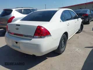 2007 Chevrolet Impala Police Unmarked Police z VIN 2G1WS55R379310001, wystawiony jako IAAI lot #43437815 z przebiegiem 173 775 mil mil oraz . Historia ofert i sprzedaży dostępna na DreamBid. Obrazek 4.