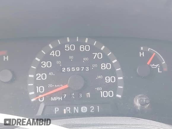 2003 Ford Econoline Cargo z VIN 1FTNE24243HB24311, wystawiony jako IAAI lot #41404876 z przebiegiem 255 973 mil mil oraz . Historia ofert i sprzedaży dostępna na DreamBid. Obrazek 15.