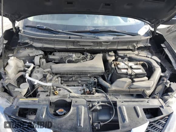 2015 Nissan Rogue SV z VIN KNMAT2MV8FP586590, wystawiony jako Copart lot #82610875 z przebiegiem 120 257 mil mil oraz Szkoda całkowita • Salvage title. Historia ofert i sprzedaży dostępna na DreamBid. Obrazek 12.