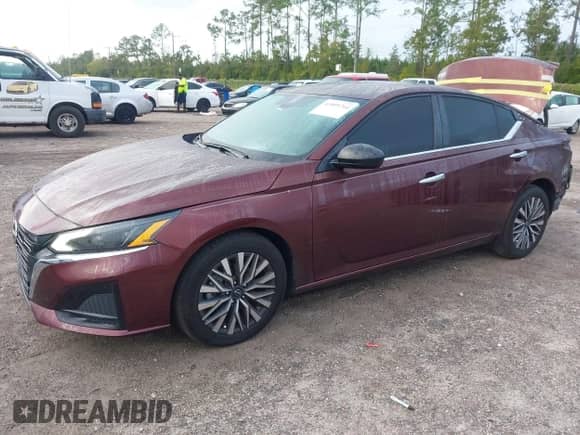 2024 Nissan Altima SV with VIN 1N4BL4DV0RN323676, listed as a IAAI auction lot 43409764 with 49,557 mi miles and . Bid and sale history available at DreamBid. Image 23.