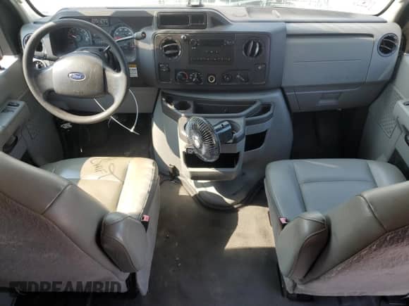2012 Ford Econoline Cargo Recreational with VIN 1FTNE2EW4CDB25869, listed as a Copart auction lot 64228925 with 284,049 mi miles and Clean title. Bid and sale history available at DreamBid. Image 8.